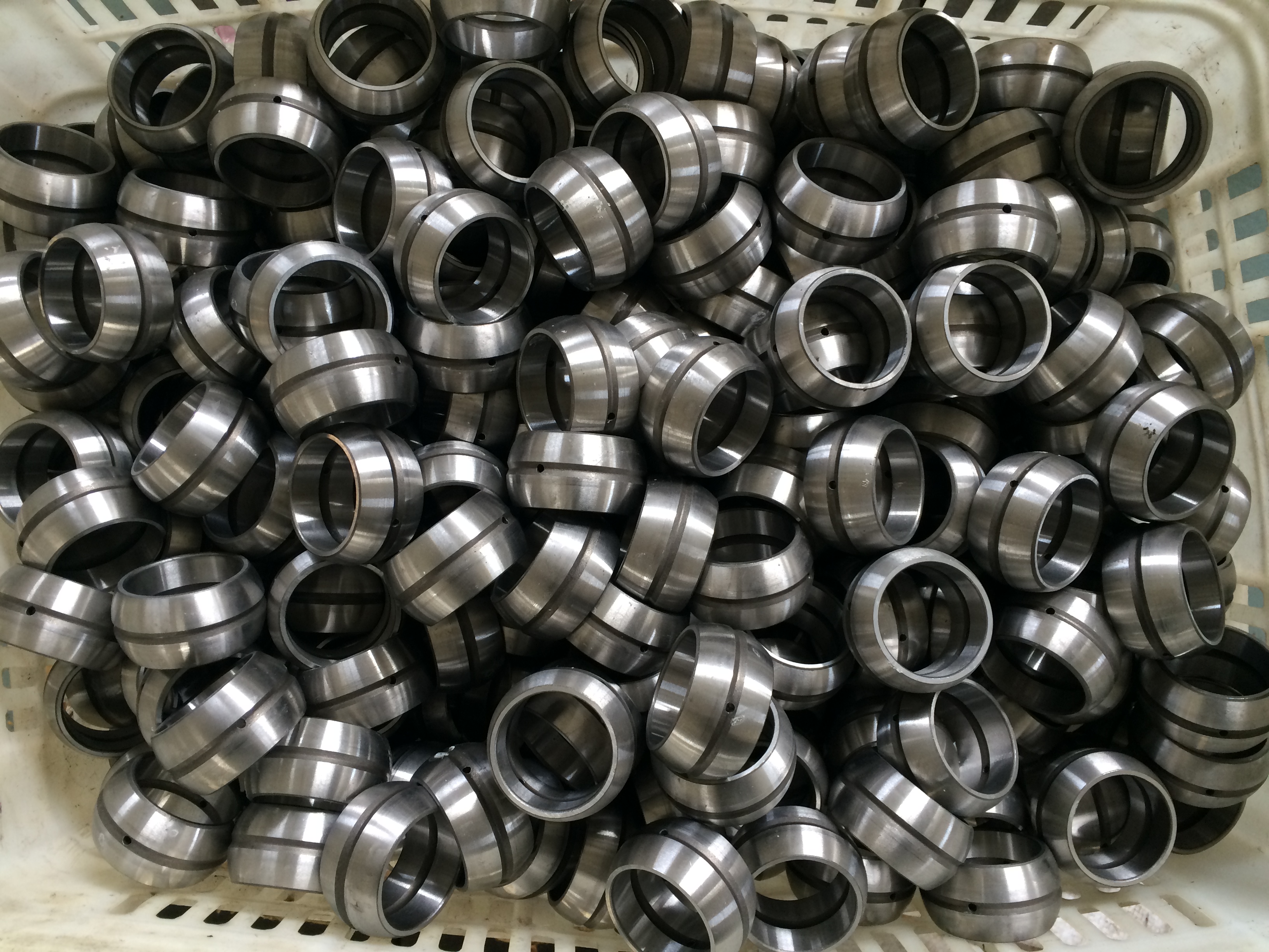 KONLON Brand ball joint spherical bearings GE40ES GE40ES 2RS 40*62*28MM Spherical Plain Bearing