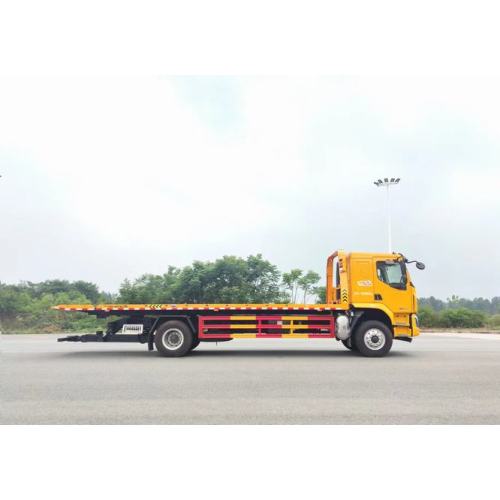 Dongfeng 4x2 Street Roads Recovery Wrecker.