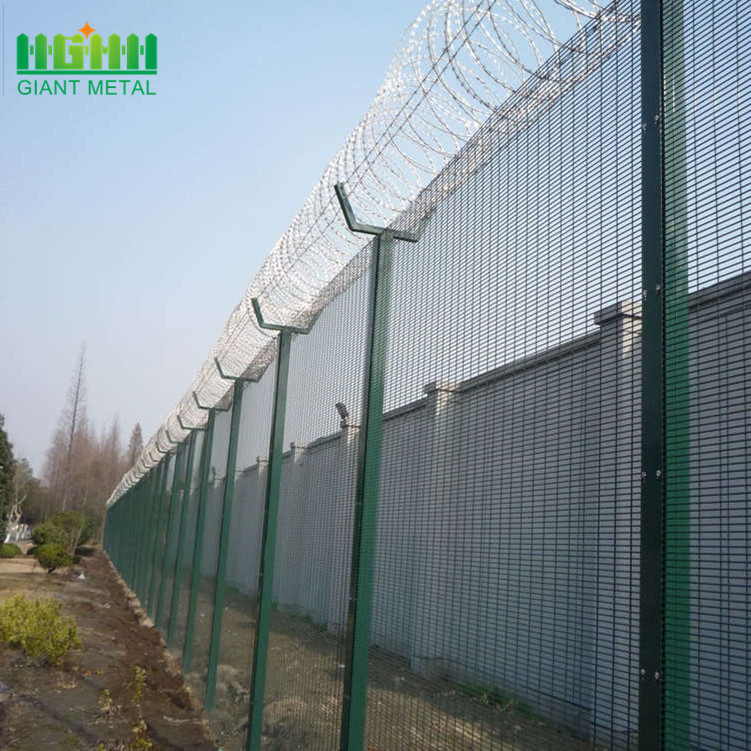 High quality barbed wire mesh 358fence