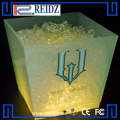 Cubo de hielo con cambio de color a control remoto con leds