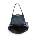 Darley Medium Polly Schultertasche aus weichem Leder in Blau