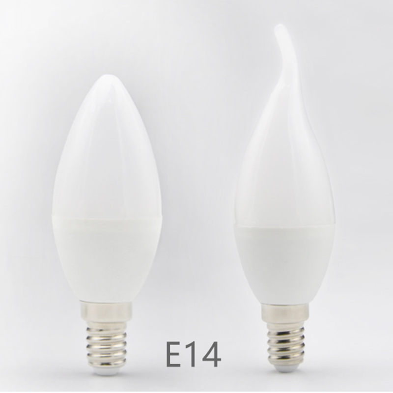 Duramp LED Candle Bulb