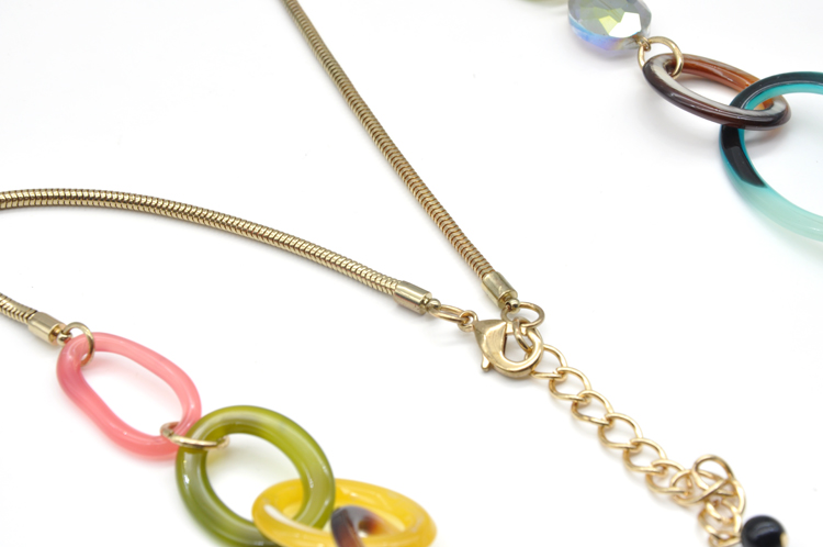 2021 colorful rainbow acrylic jewelry for party gift casual stainless steel gold filled snake chain necklace