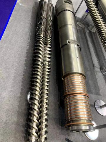 Ceramic Spray Coating Screws