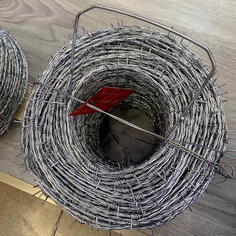 China Supplier Low Price Double Strand Barbed Wire Coil Concertina Wire for Roll