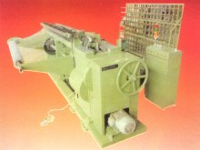 Weaving Machine of Hexagonal Wire Netting Based on the Principle of Clockwise and Counterclockwise Twisting