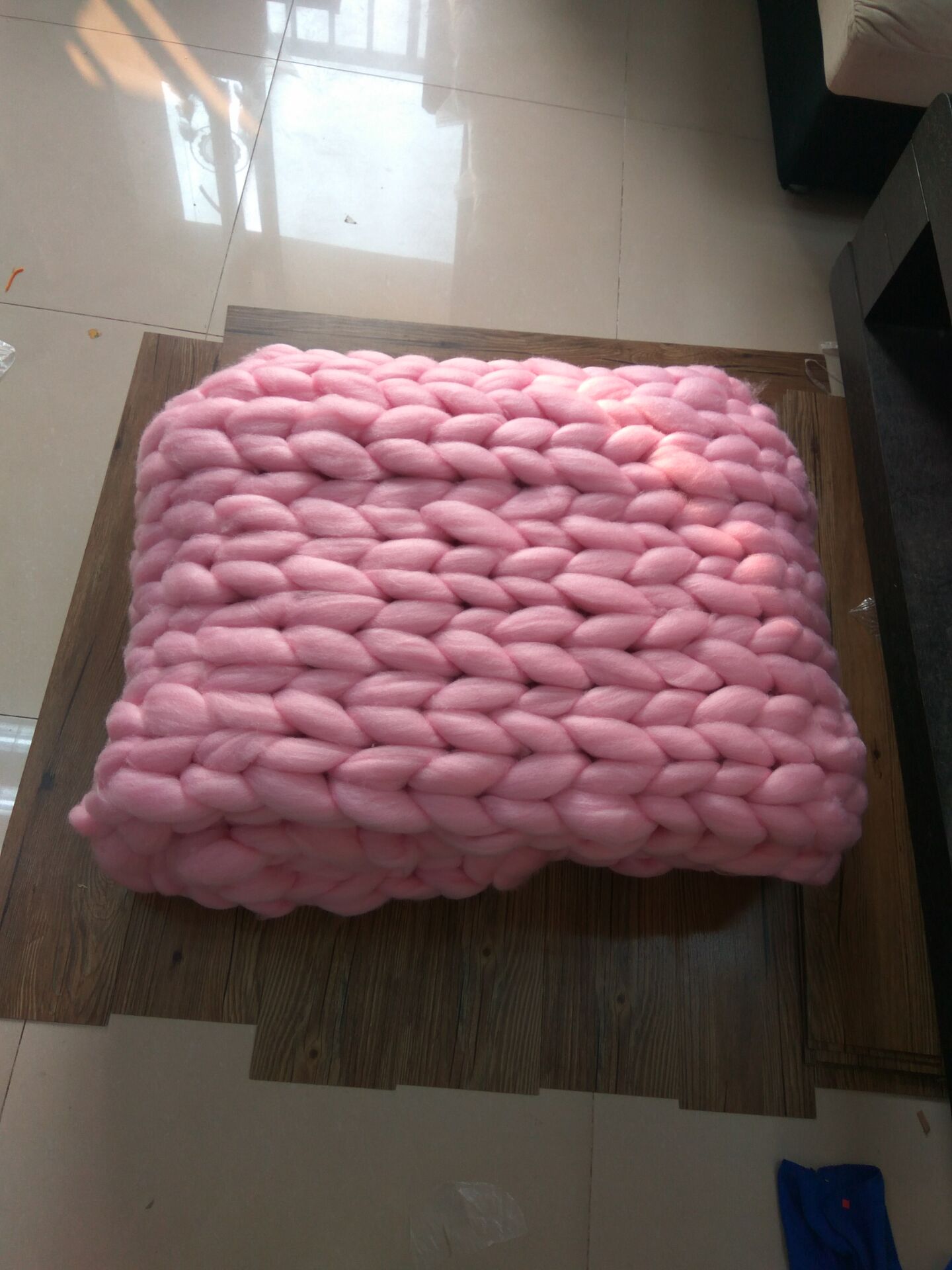 Giant super chunky knit wool blanket