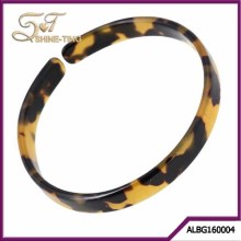 2016 hot selling handcuff resin bangle for sale