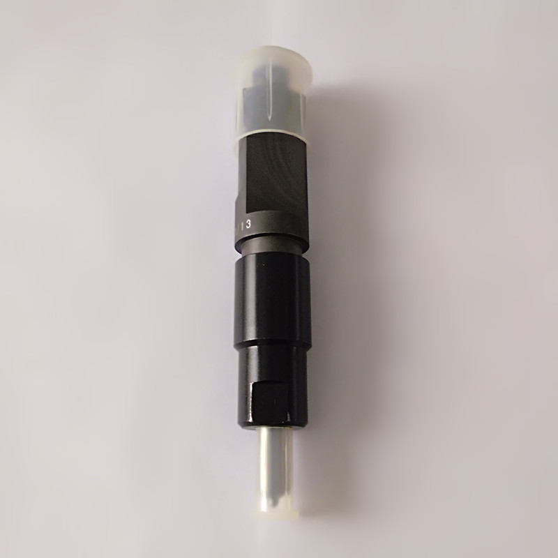 Deutz F2L511 diesel engine parts fuel injector