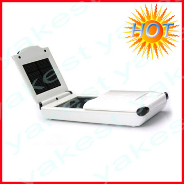 Solar laptop charger