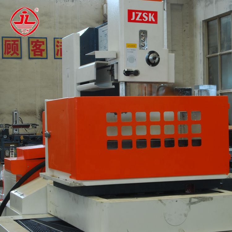 DK7740HC متوسطة السرعة Benchtop سطح المكتب CNC Mesin Cut