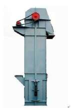 Vertical hoist bucket conveyor