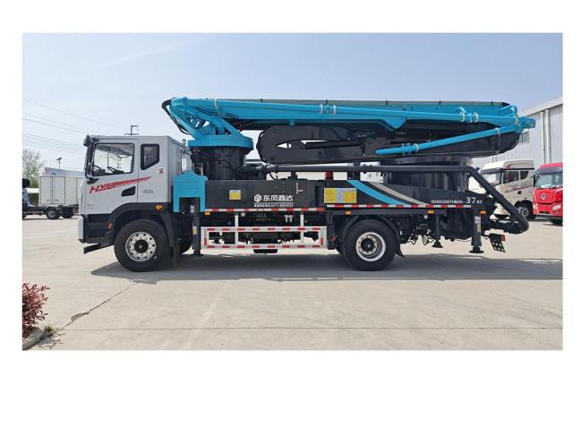 37미터 믹싱 펌프 트럭 37-meter mixing pump truck