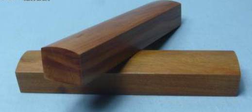 ​Wholesale Custom OEM 100% Pure Rosewood Oil