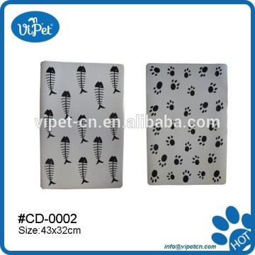 New design plastic dog mat