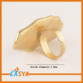 Nuova moda anello di metallo oro all'ingrosso Design