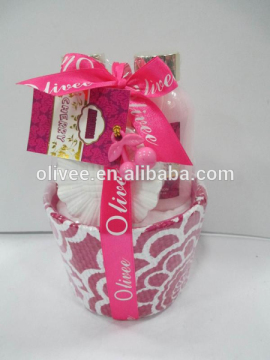 Luxury bath gift set
