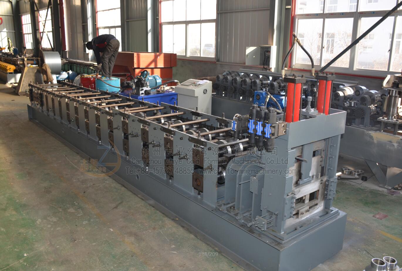 C purlin roll forming machine