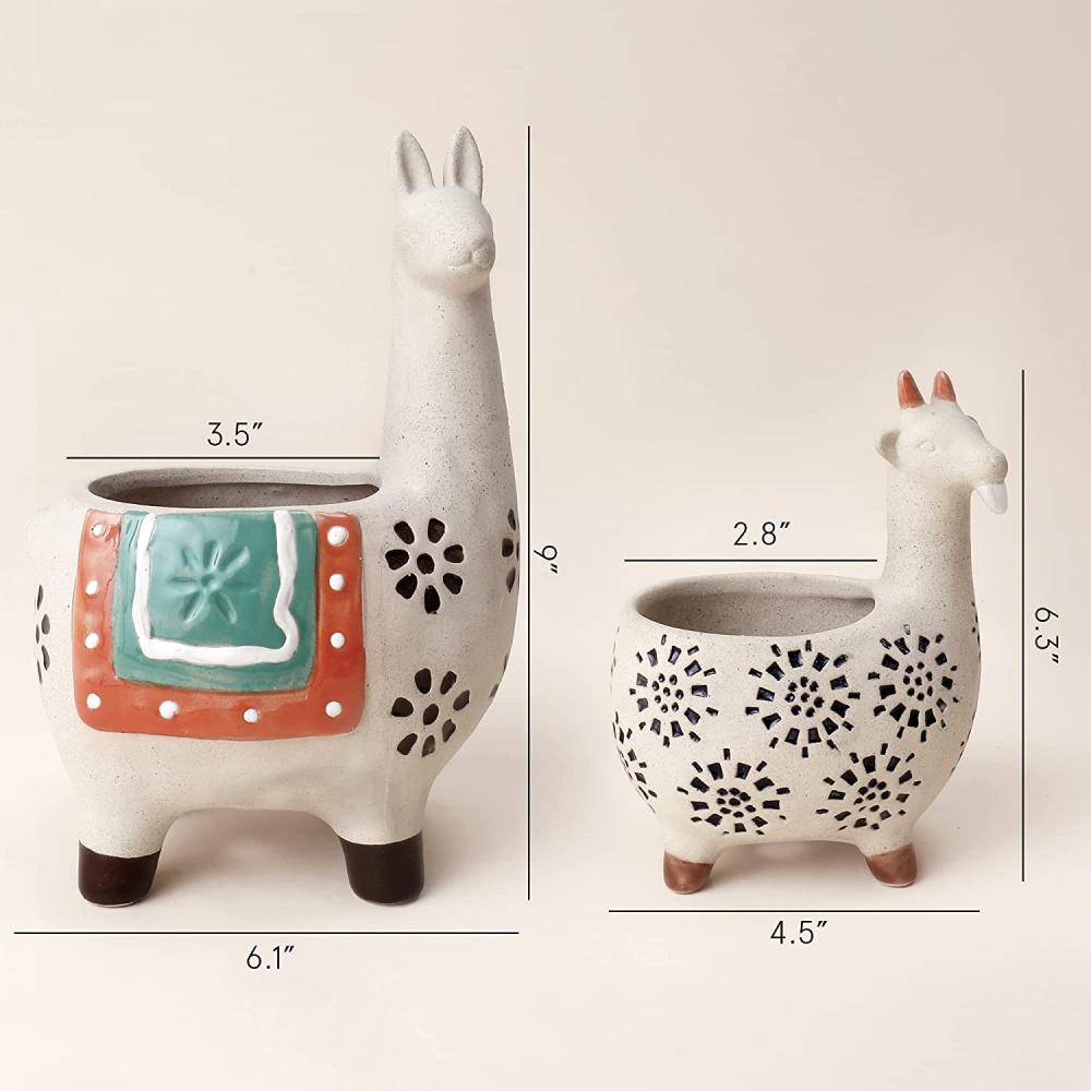 Alpaca / Llama &amp; Goat Pots