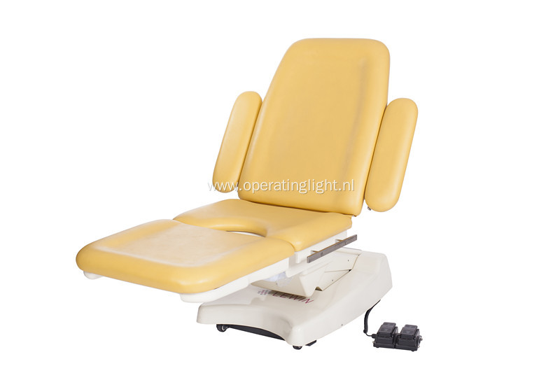 Foot control switch obstetric bed