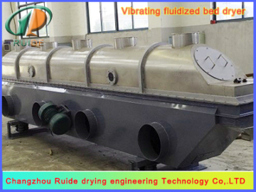 Vibrating fluid bed drier for lees