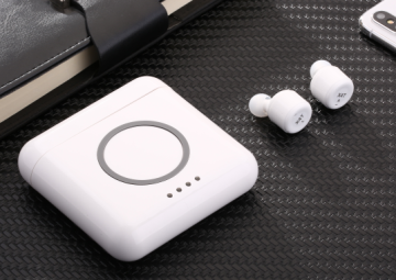 White Bluetooth Earphone True Wireless Earphone