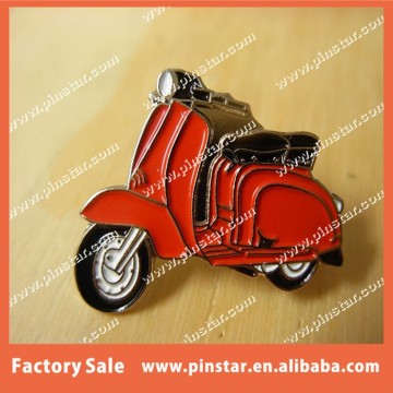 Customized Red Motorcycle Metal Enamel Pin Badge