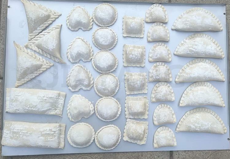 Nepali perogie maker machine automatic dumpling making small