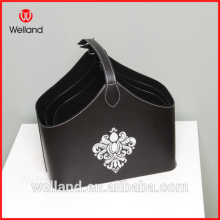 simple card board hanging picnic baskets