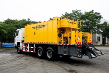 Micro surfacing paver 10T