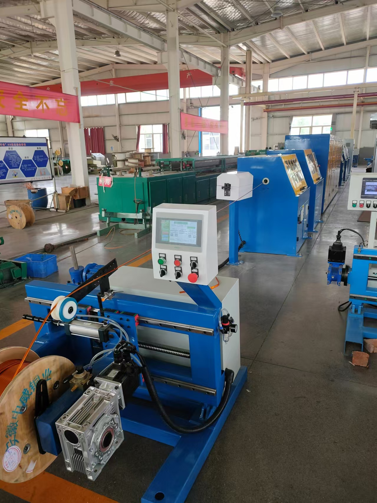 Máquina de envoltura de cinta de mica Mica tape wrapping machine