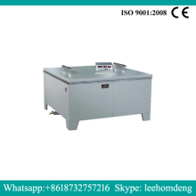 Concrete accelerated curing box