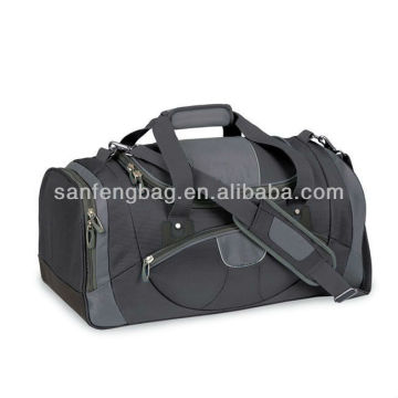 Duffle bag with shoe compartment