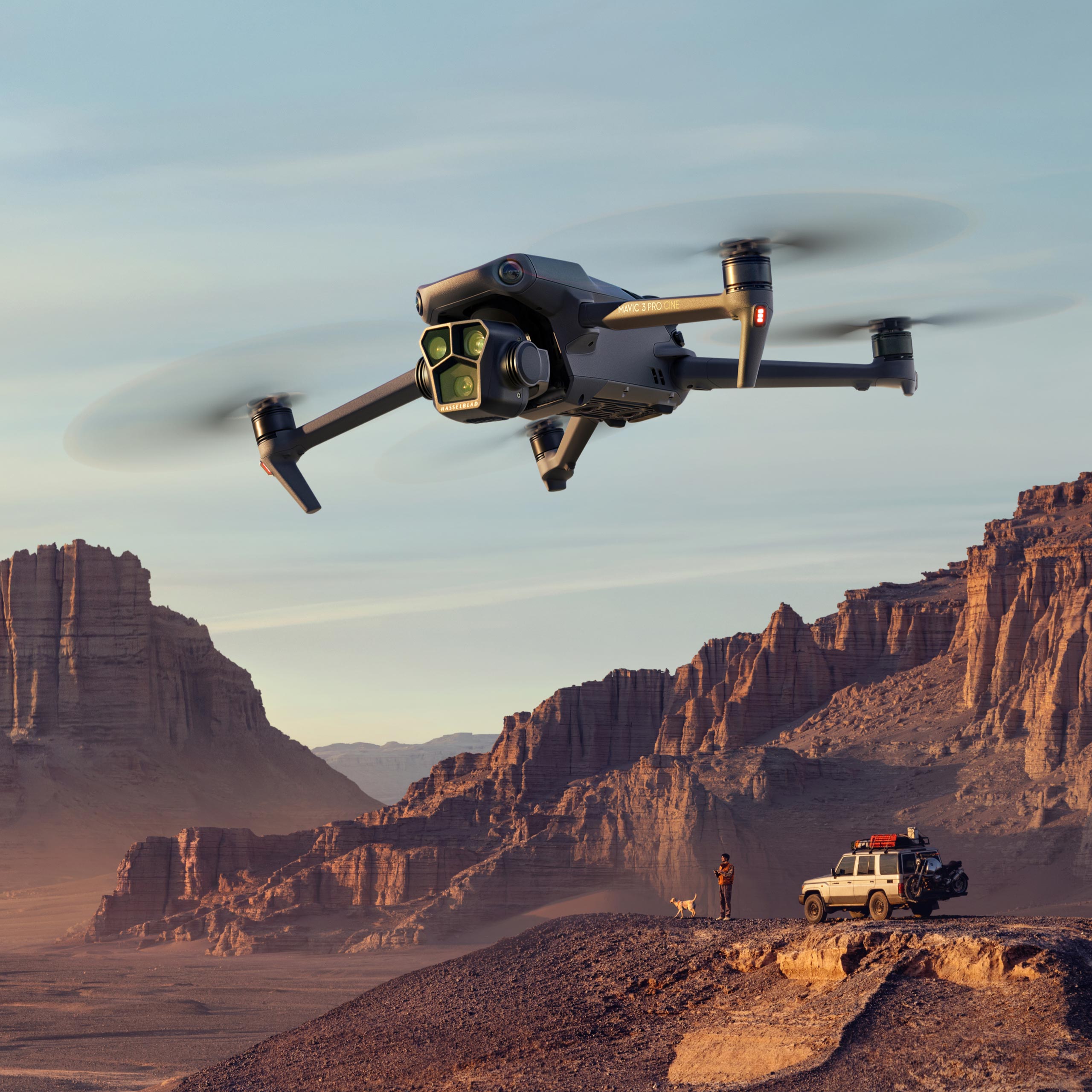 DJI Mavic 3 Pro Drone with Hasselblad Camera 43mins Flight Time 15km Night Scene video Omnidirectional Obstacle