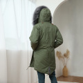 Экономичная мужская куртка-парка оливково-зеленого цвета на продажу