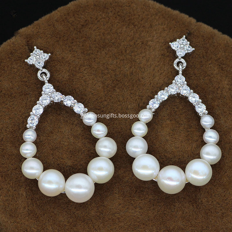 Freshwater Pearl Earrings