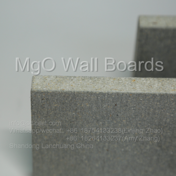Refractory magnesium oxide wall panels