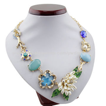 Imitation pearl fashion jewelry chains