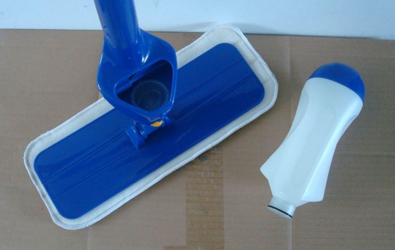 Spray Mop with Removable Water Bottle & Microfiber Mop Pad