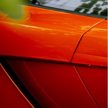 Phim bảo vệ có độ bóng cao để bảo vệ bề mặt