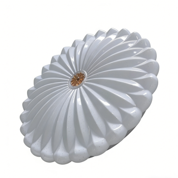 Indoor ceiling lighting with smooth output