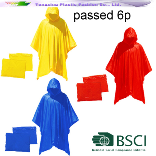 elke kleur poncho voor regenachtige dagen buitenshuis