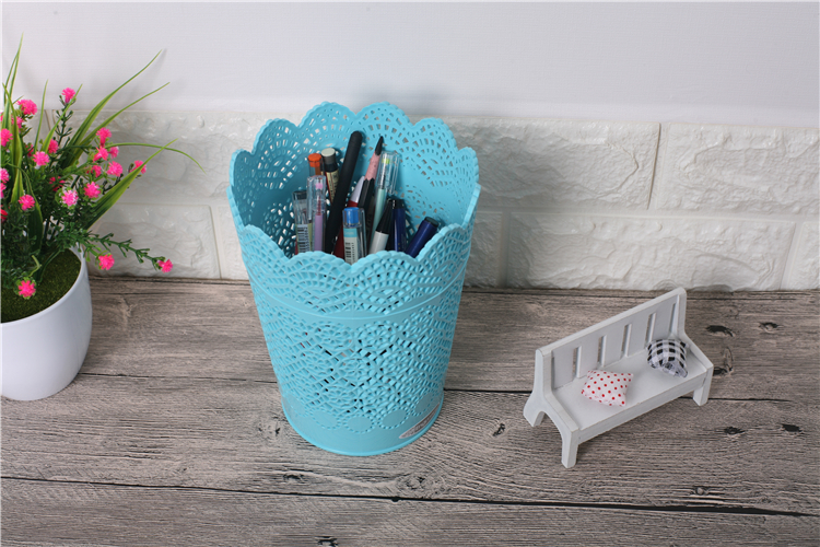Household Simple Living Room Lace Hollow Out Plastic Bedroom Kitchen Bathroom Toilet Paper Basket