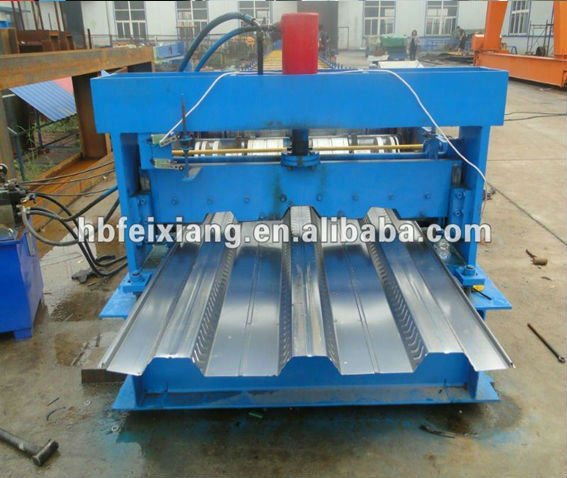 Roll forming machine corrugated aluminum roof panel
