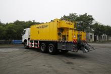 Anti-skid slurry surface