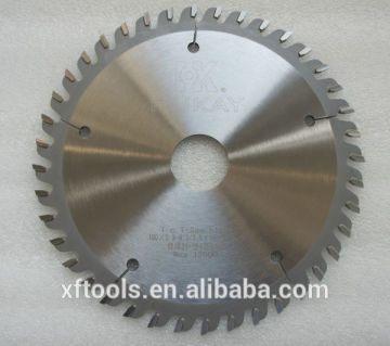 Split scoring saw blade