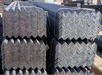 Pipe palletizing and strapping unit for angle steel