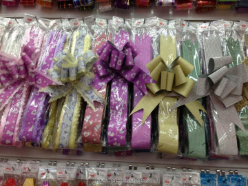 Curly Pull Bow Knot Tutorials and Uses