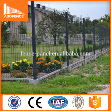 Decorative welded metal garden backyard fence