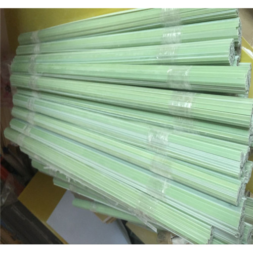 Smooth surface green FR4 fiberglass flat strip